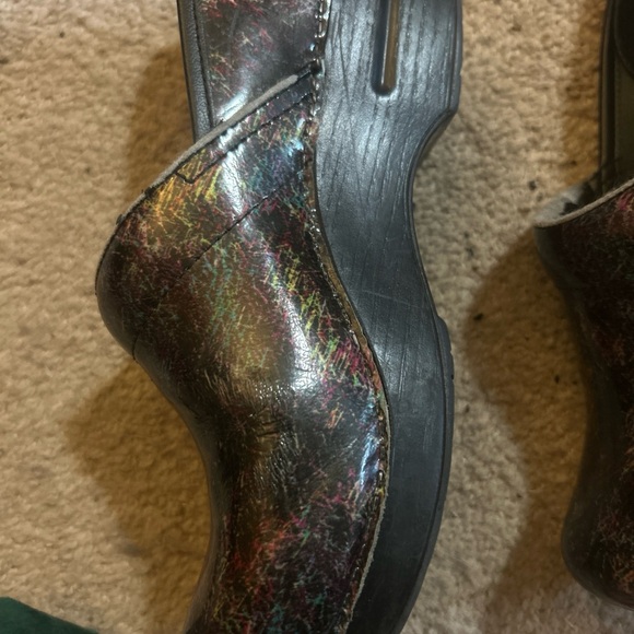 Colorful Women's Clogs - Picture 4 of 5